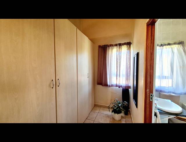 3 BEDROOM FREEHOLD FOR SALE IN KELSO